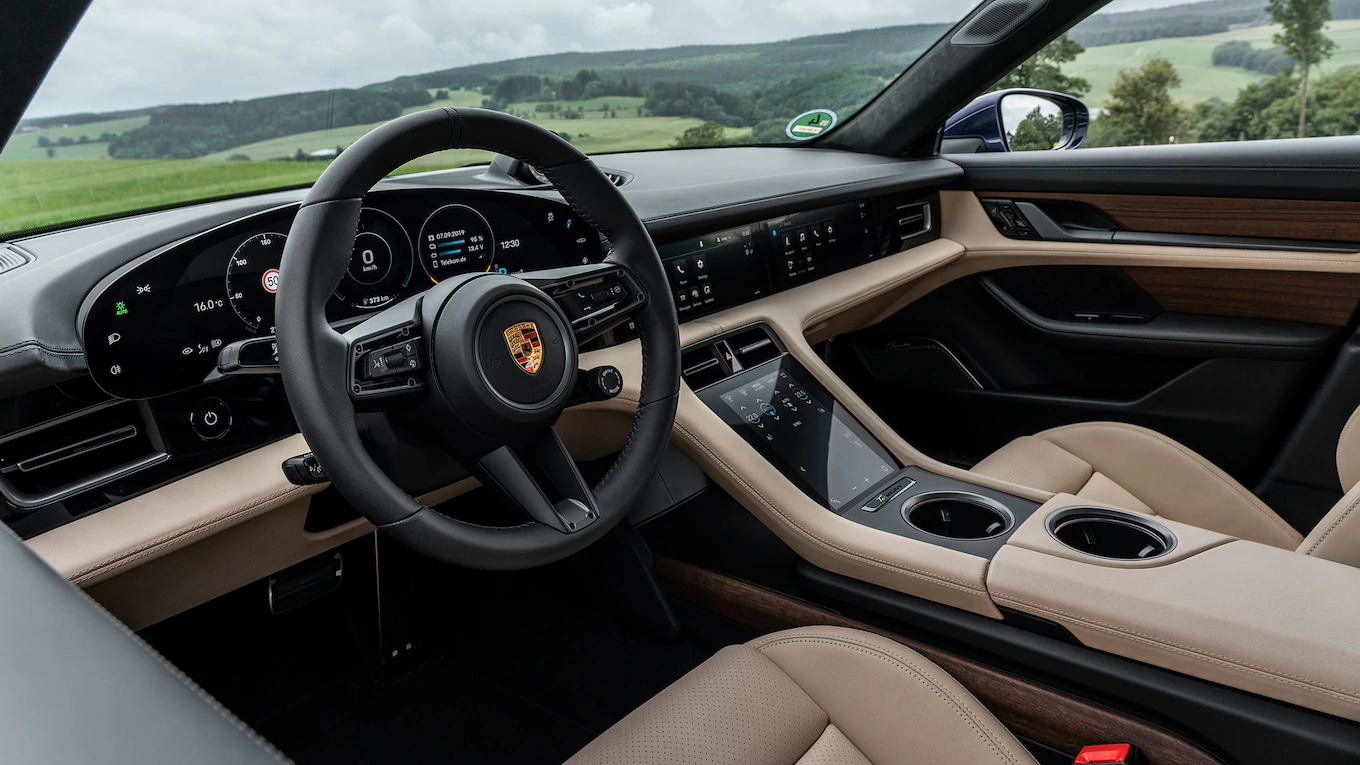 Voiture porsche Taycan