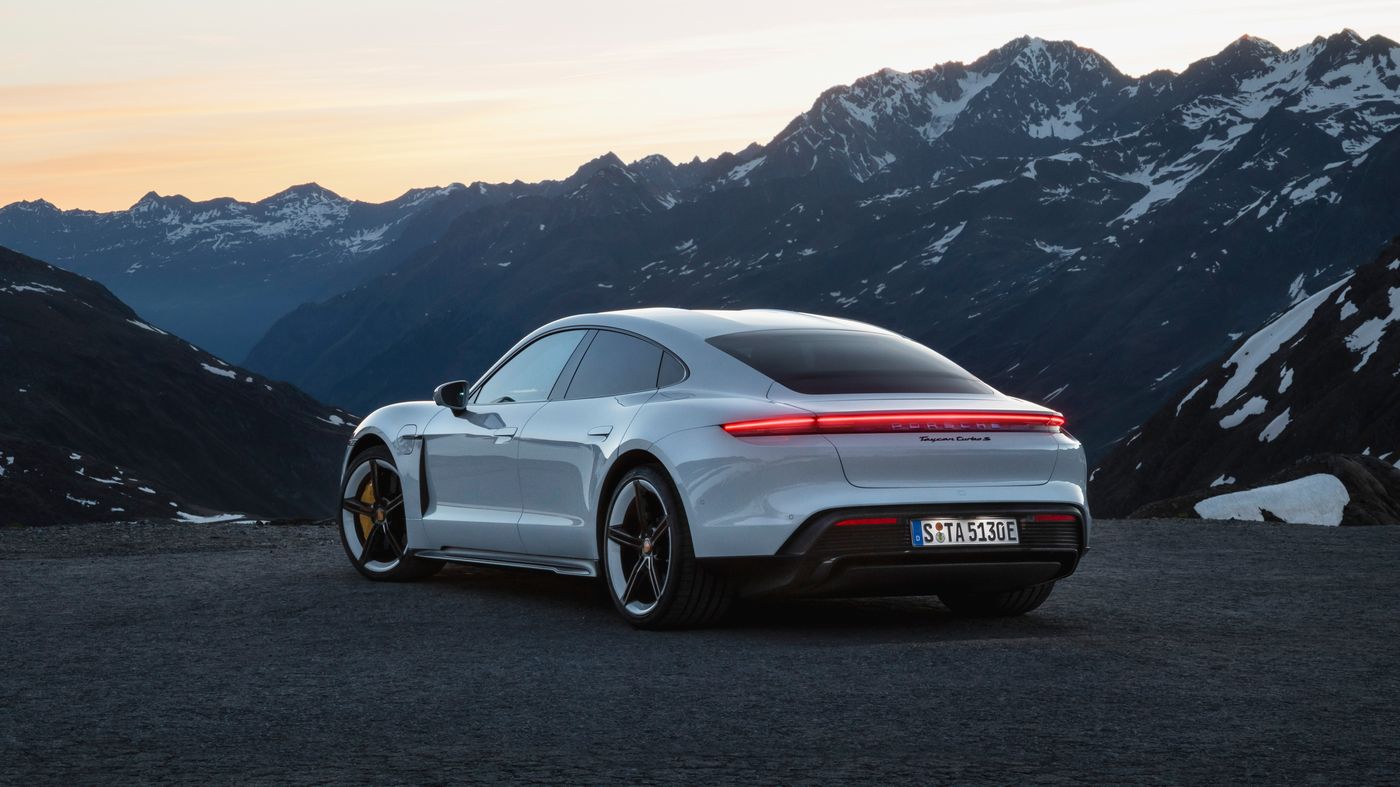 Voiture porsche Taycan